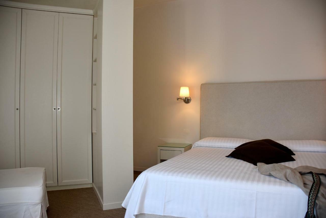 Superior Double Room with Balcony,786192222:JPEG